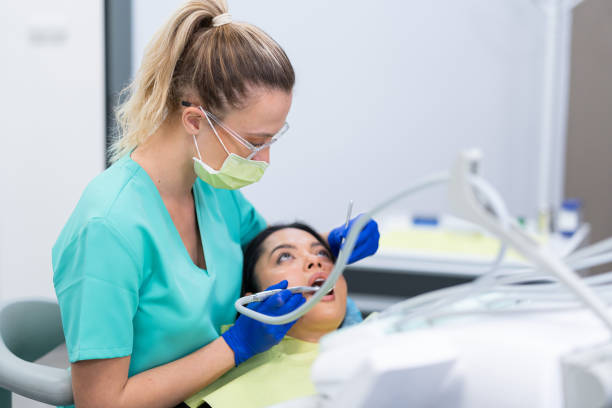 Best Weekend Emergency Dentist in Greentown, IN